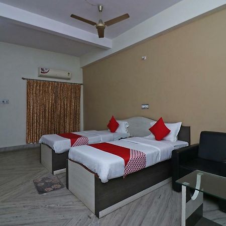 Bānkura Oyo 37989 Hotel Debarshi מראה חיצוני תמונה