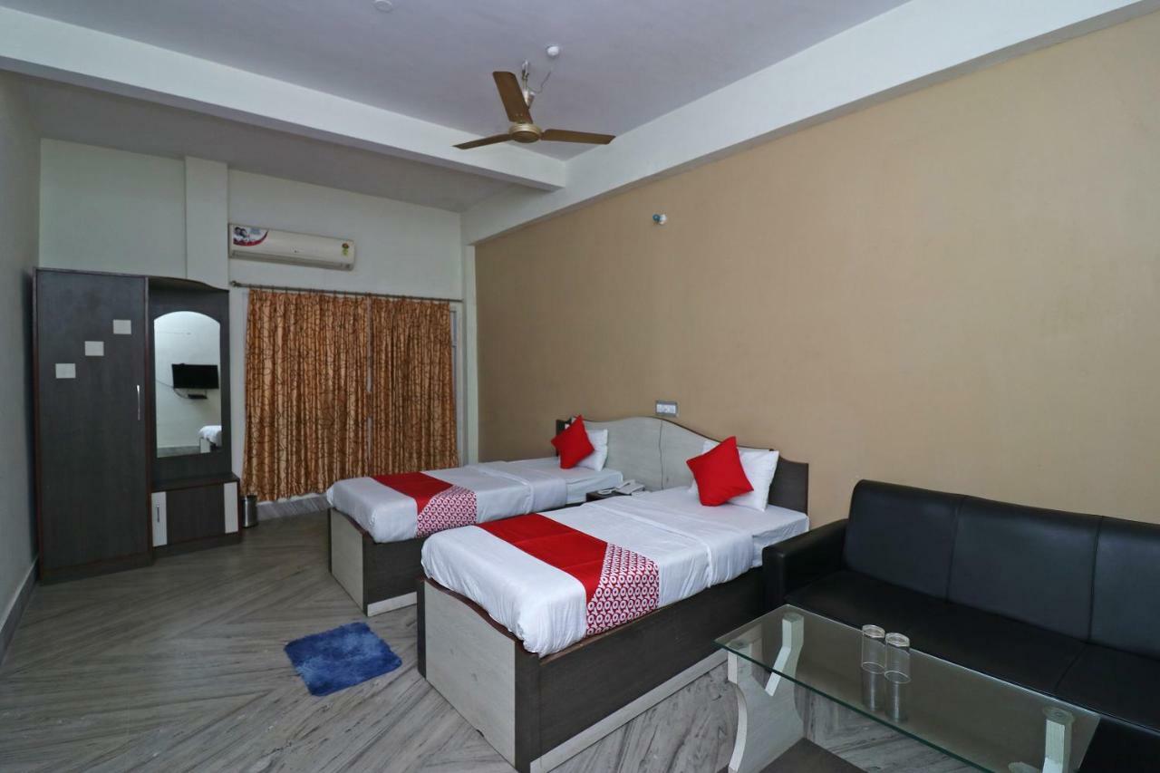 Bānkura Oyo 37989 Hotel Debarshi חדר תמונה