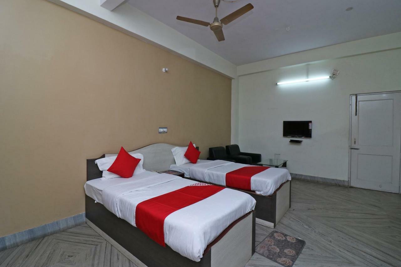 Bānkura Oyo 37989 Hotel Debarshi מראה חיצוני תמונה