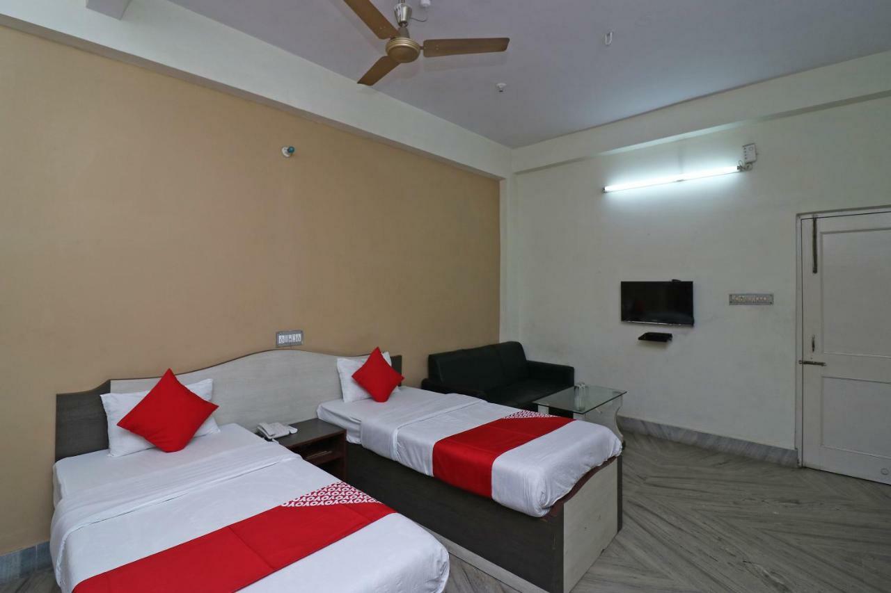 Bānkura Oyo 37989 Hotel Debarshi חדר תמונה